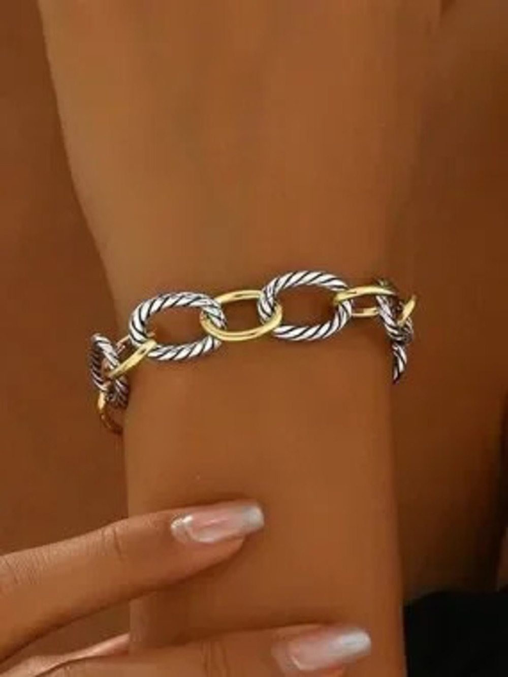 Anthropologie Two-Tone Twisted Link Bracelet - Gold & Silver